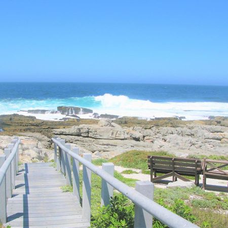 Willa Beachfront House - Hermanus Whale View Zewnętrze zdjęcie