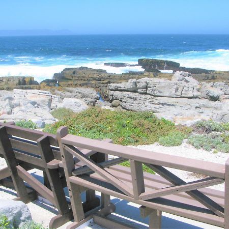 Willa Beachfront House - Hermanus Whale View Zewnętrze zdjęcie