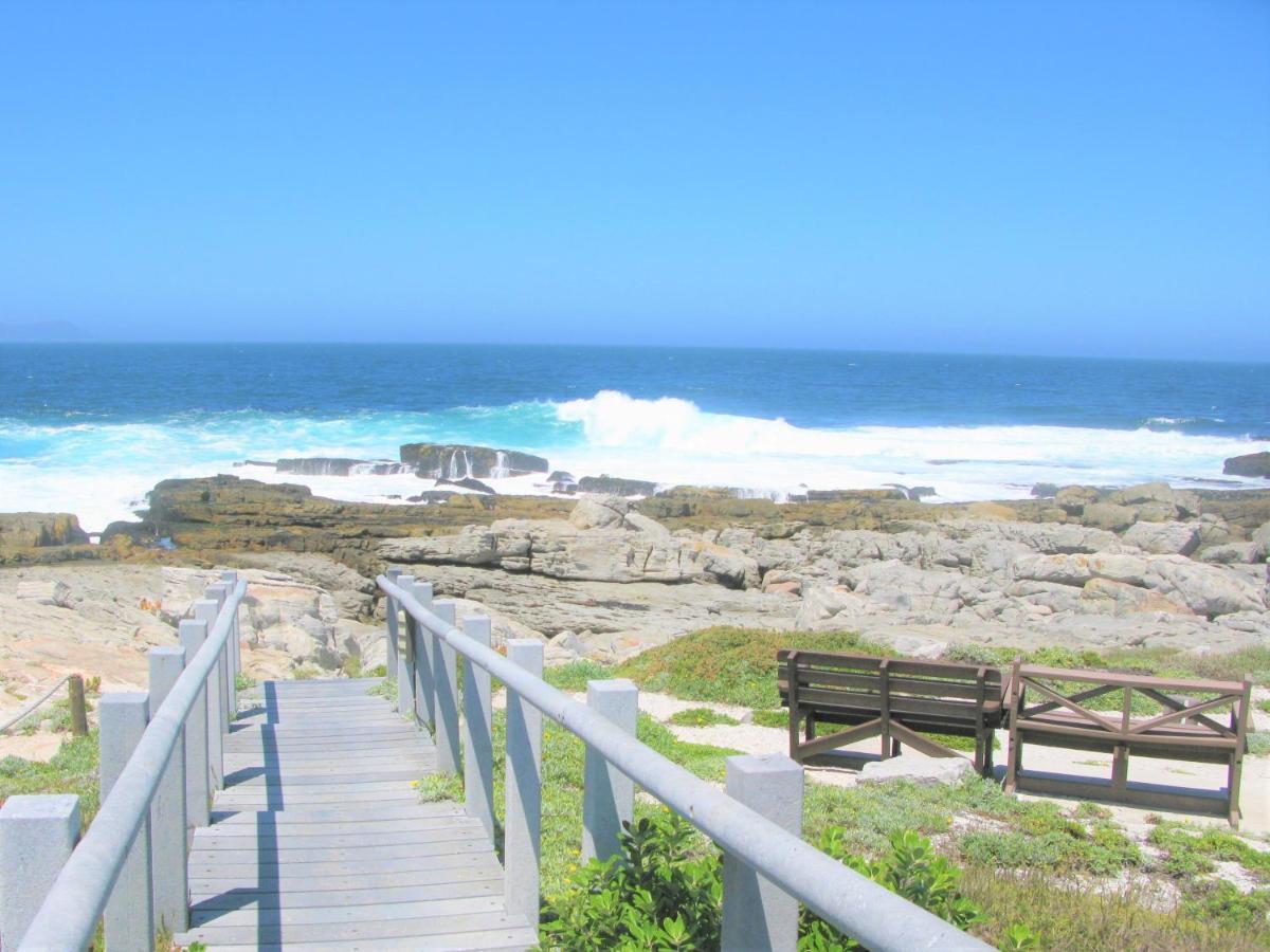 Willa Beachfront House - Hermanus Whale View Zewnętrze zdjęcie
